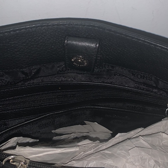 Michael Kors Purse - Picture 5 of 8